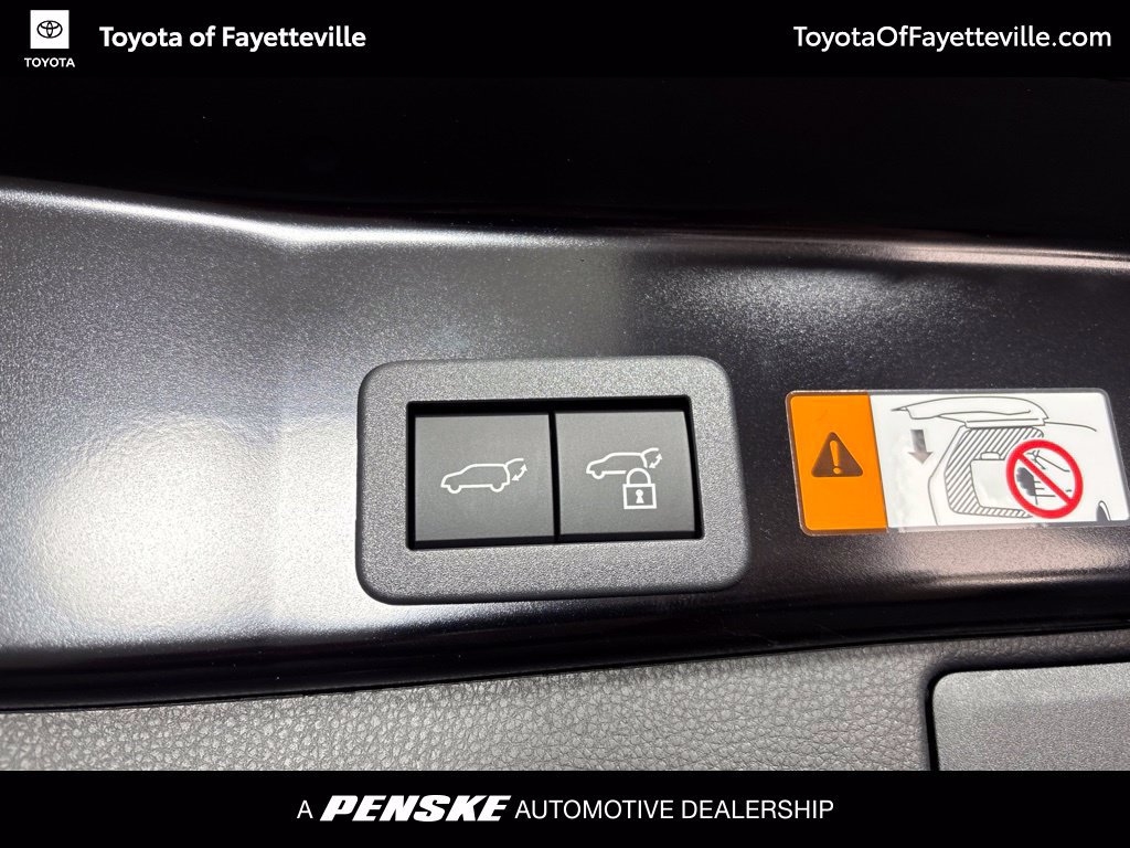 New 2026 Toyota RAV4 XSE w/ Panoramic Sun Roof Package AWD/4WD image 15