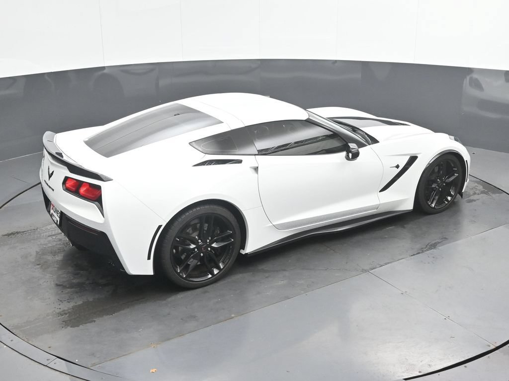Used 2018 Chevrolet Corvette Stingray Coupe RWD image 33