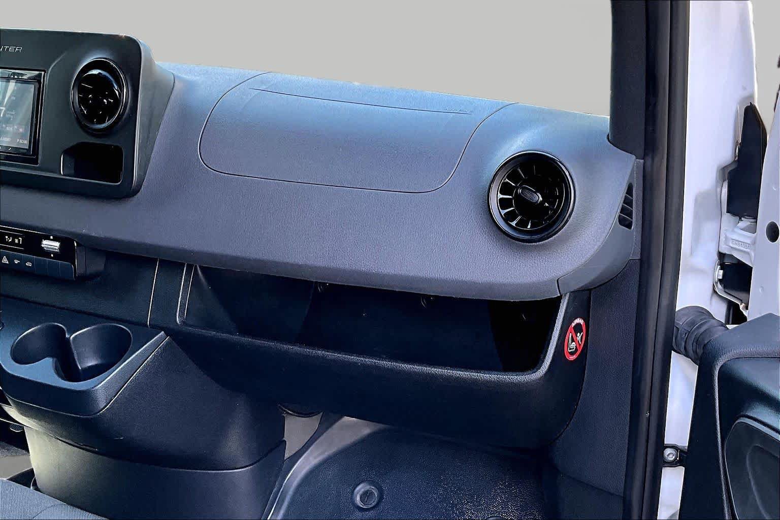Used 2020 Mercedes-Benz Sprinter 2500 image 19