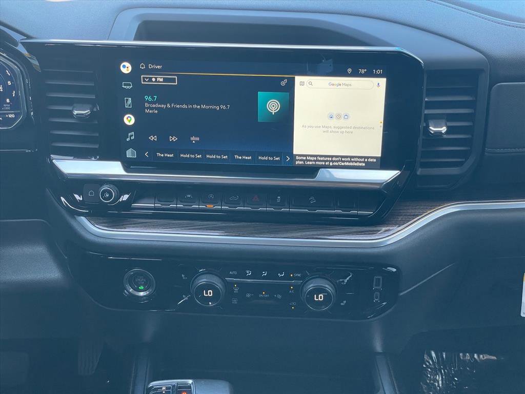 Used 2022 Chevrolet Silverado 1500 LT Trail Boss w/ LPO, Dark Essentials Package image 15