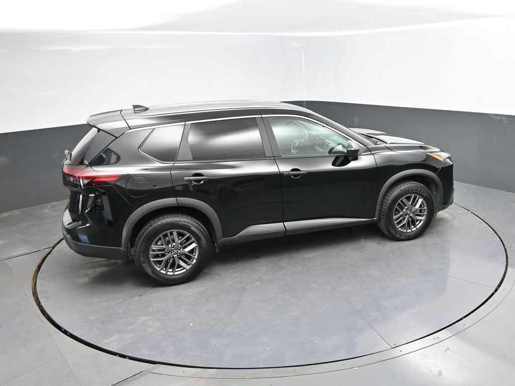 Used 2024 Nissan Rogue S AWD/4WD image 29