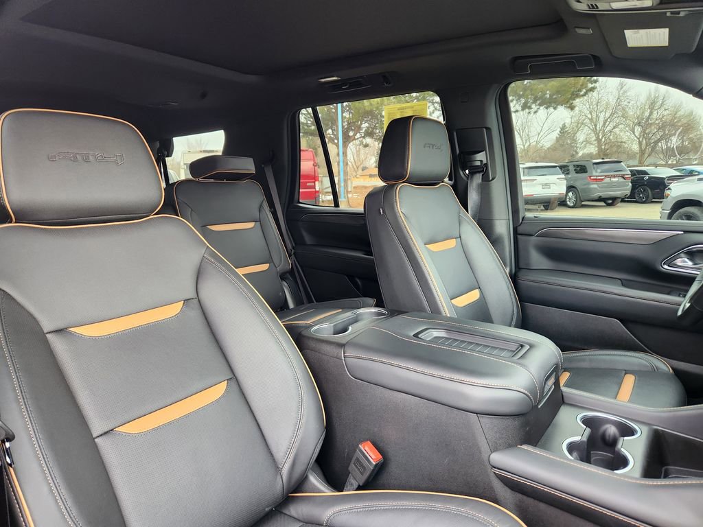 Used 2024 GMC Yukon AT4 w/ AT4 Premium Plus Package image 15