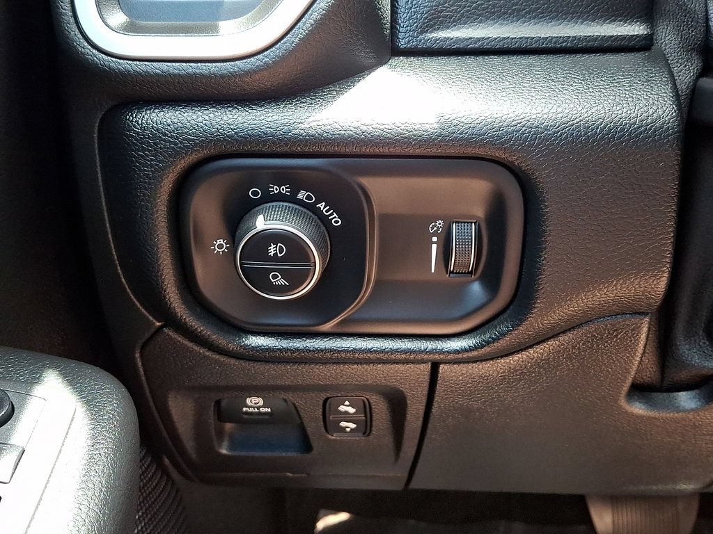 Used 2021 RAM 1500 Big Horn AWD/4WD image 22