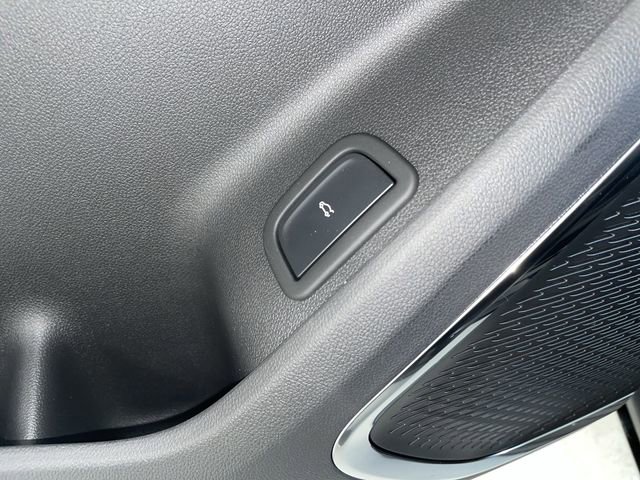 New 2026 Chevrolet Traverse RS image 30