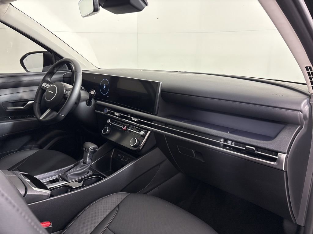 Certified 2025 Hyundai Tucson SEL FWD image 13