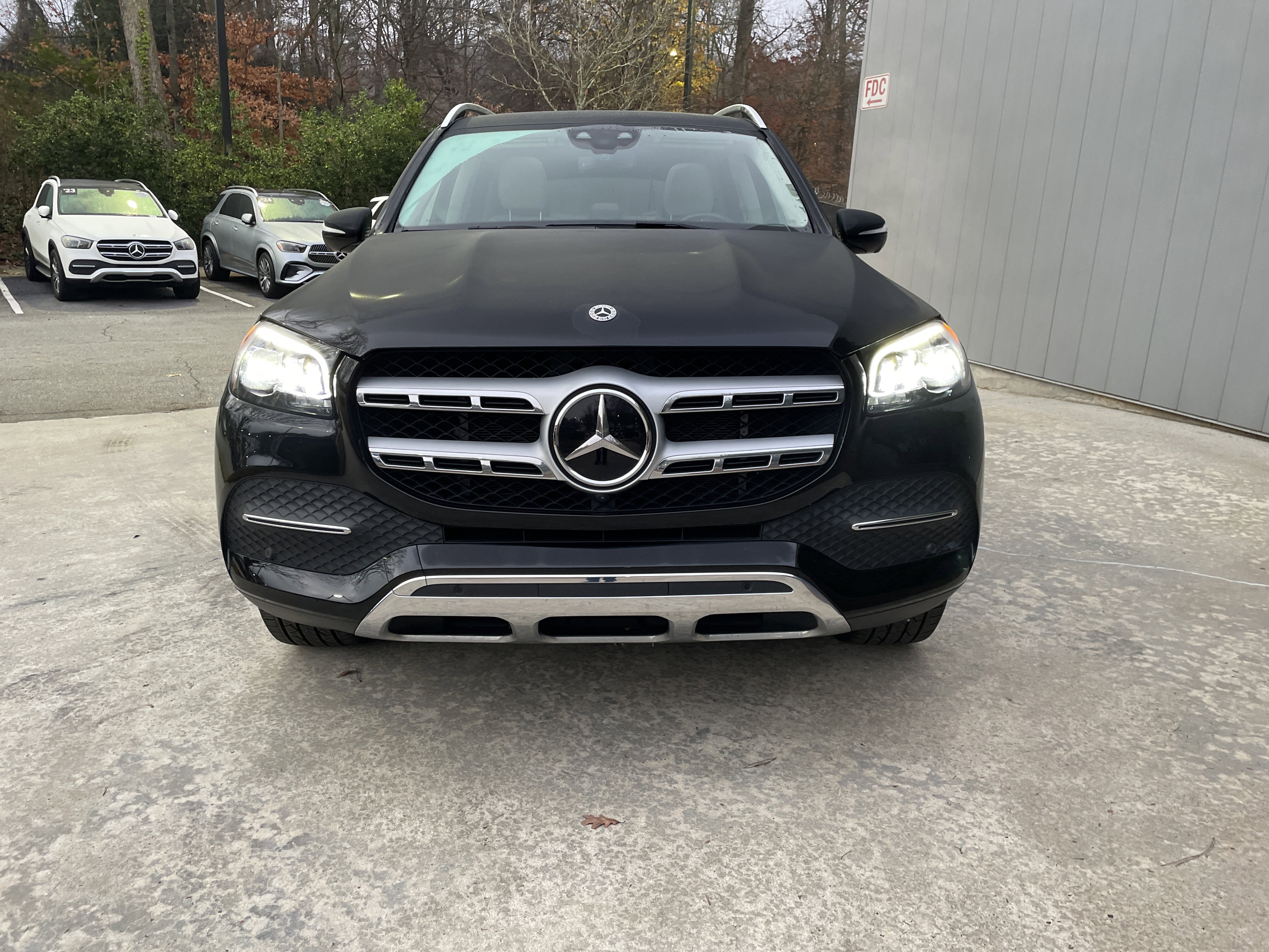 Certified 2023 Mercedes-Benz GLS 450 GLS 450 4MATIC SUV image 3