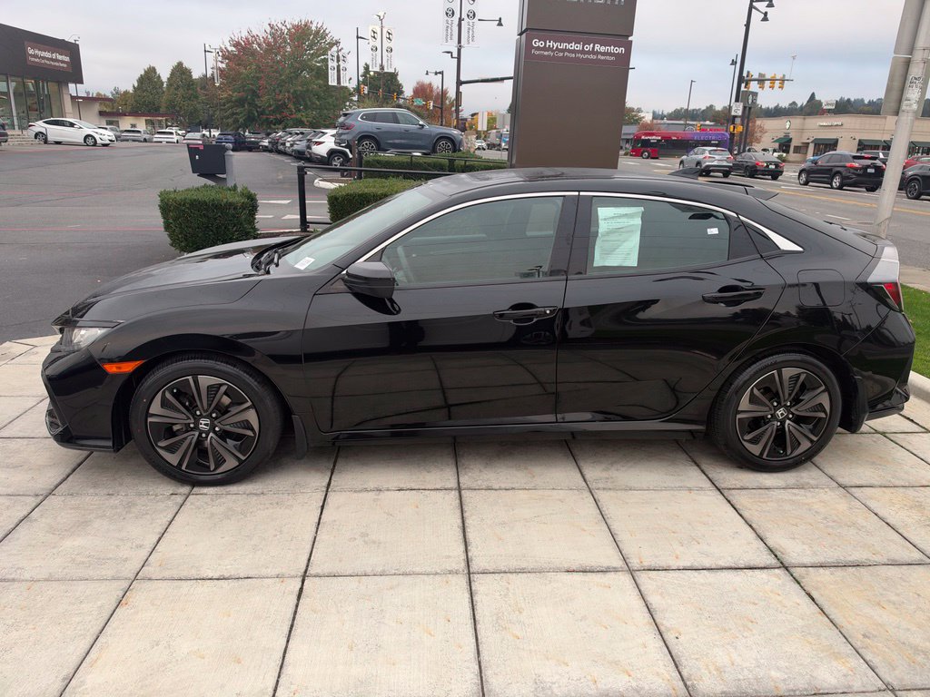 Used 2017 Honda Civic EX image 2