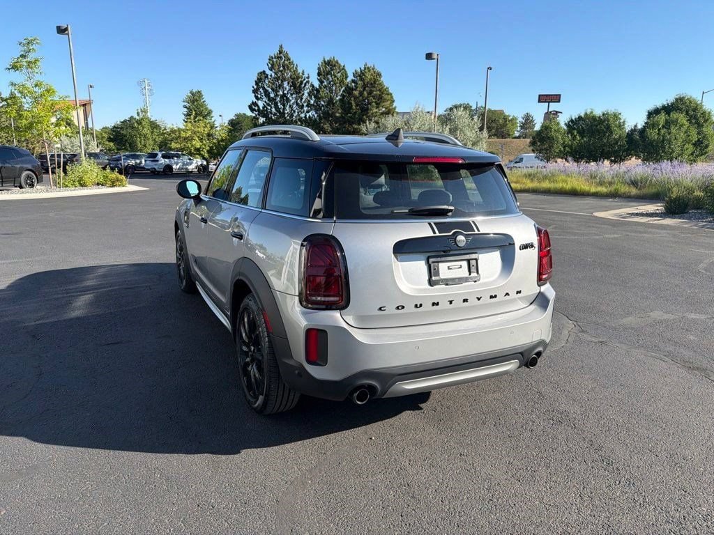 Used 2024 MINI Cooper Countryman S w/ Signature Upholstery Package AWD/4WD image 3