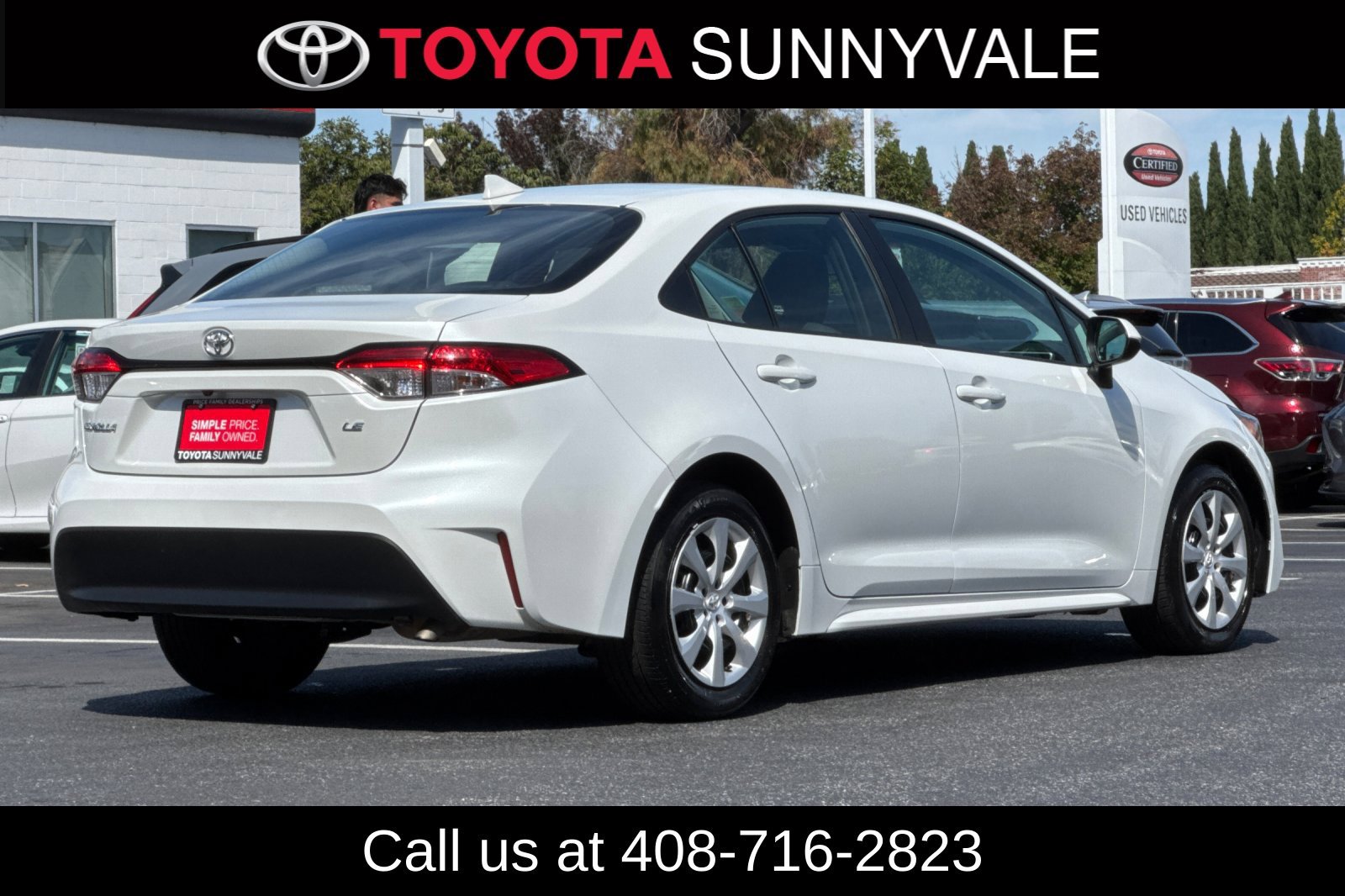 Used 2025 Toyota Corolla LE FWD image 6