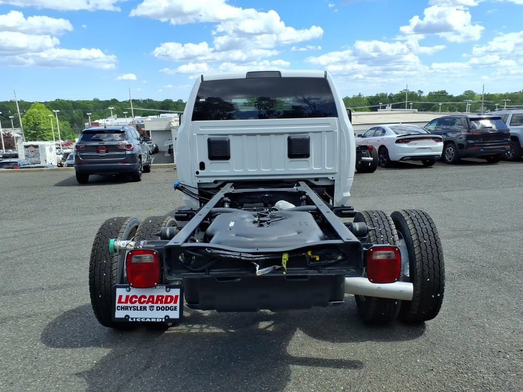 New 2026 RAM 4500 Tradesman w/ Chrome Appearance Group AWD/4WD image 5