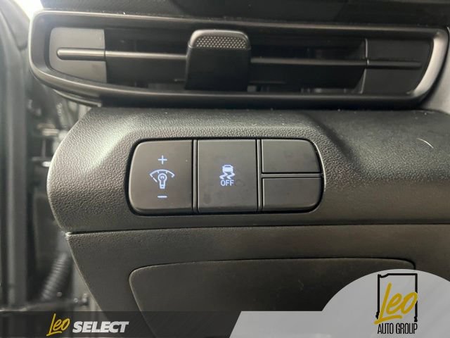 Used 2025 Hyundai Elantra Sport FWD image 25