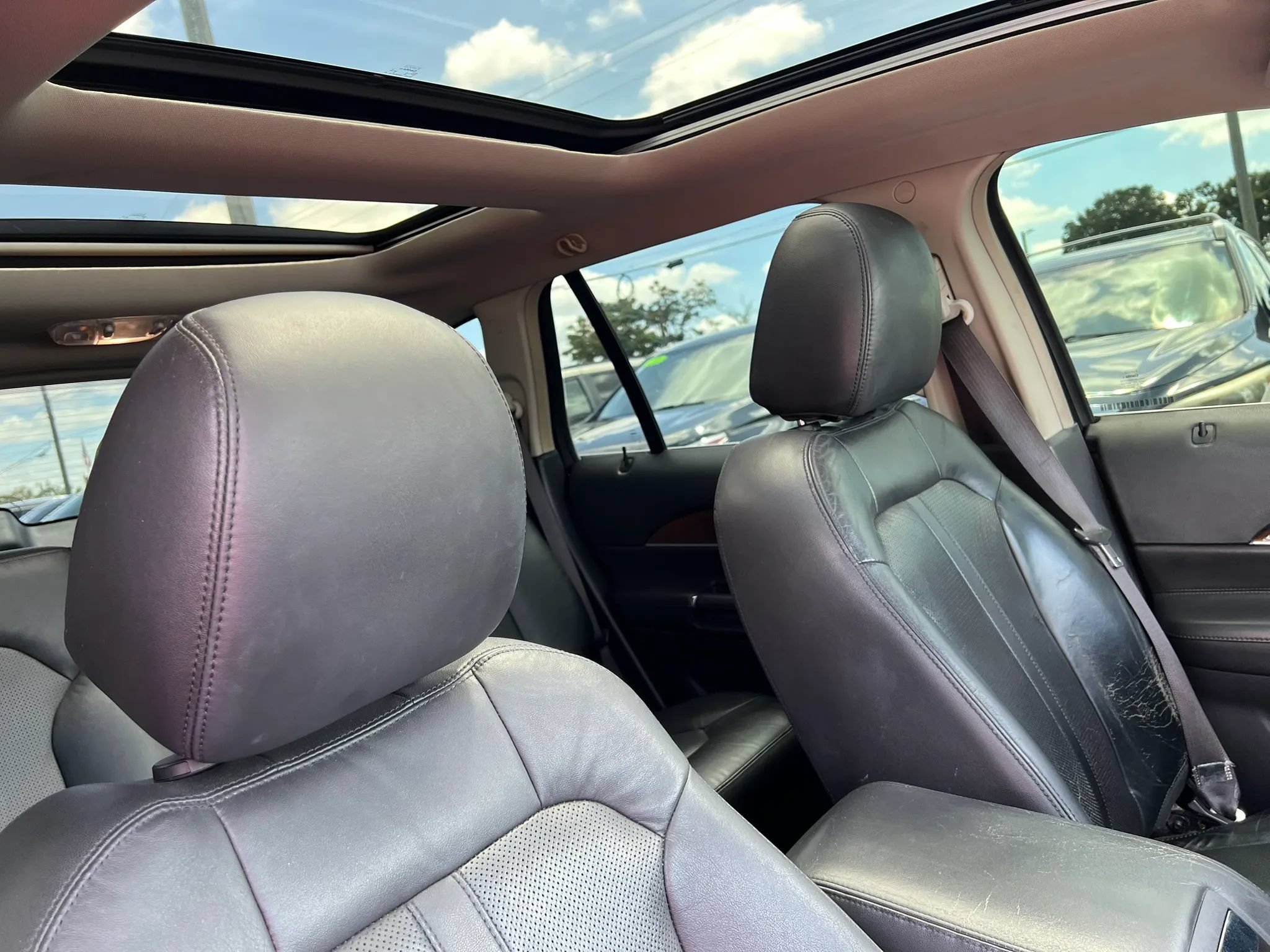 Used 2013 Lincoln MKX FWD w/ Wood Pkg image 15