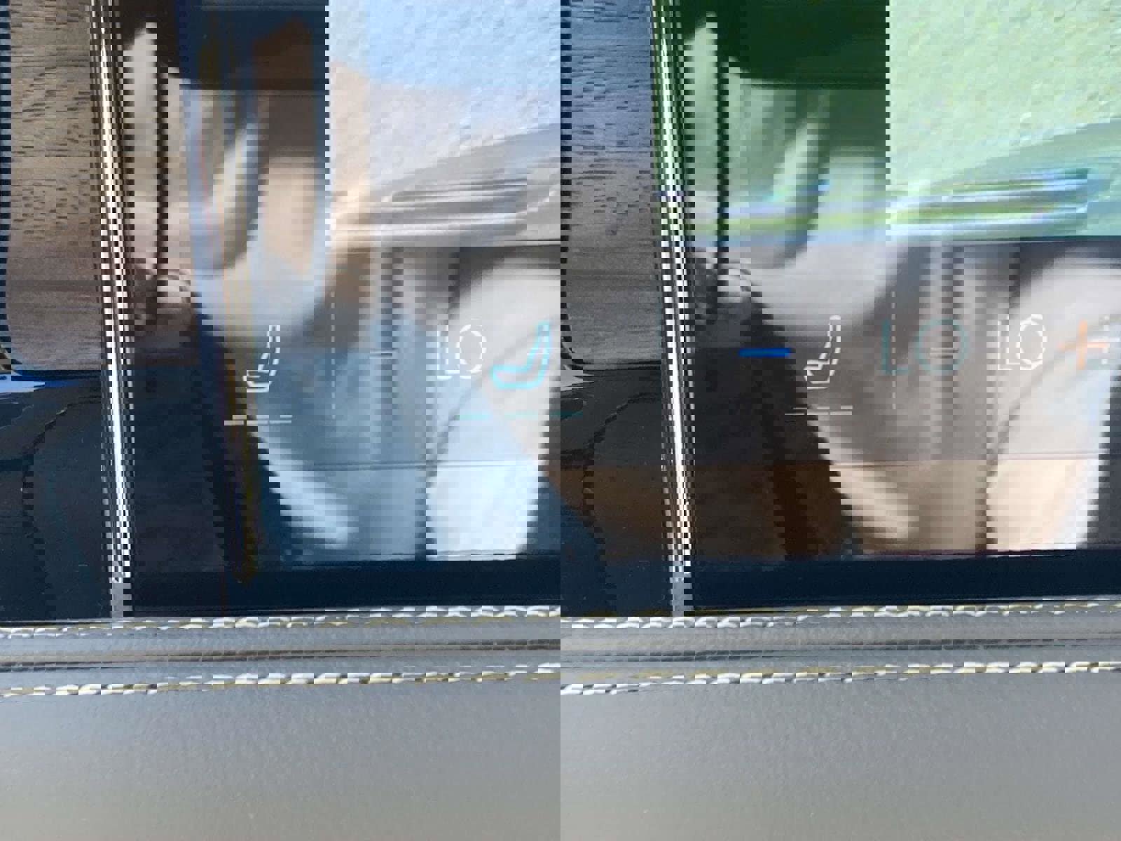 New 2026 Lincoln Corsair Premiere image 21