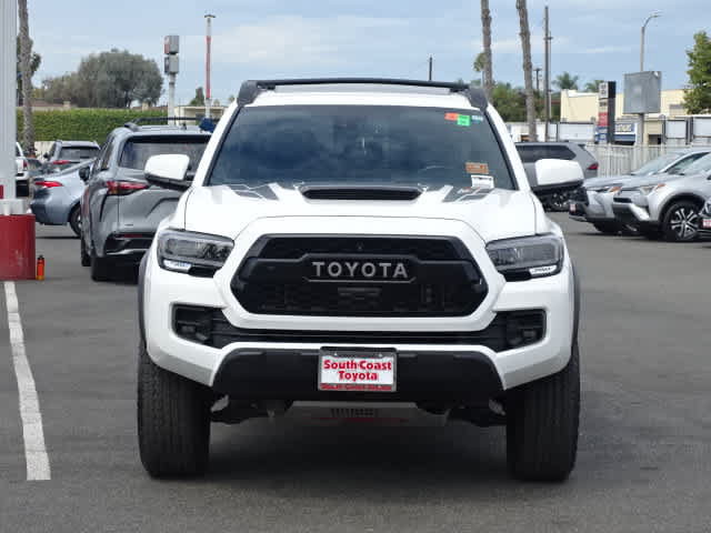 Certified 2021 Toyota Tacoma TRD Pro AWD/4WD image 3