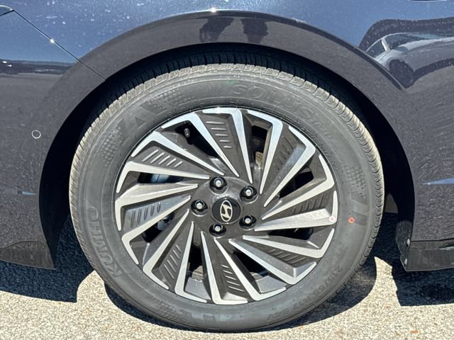 New 2026 Hyundai Sonata Limited FWD image 23