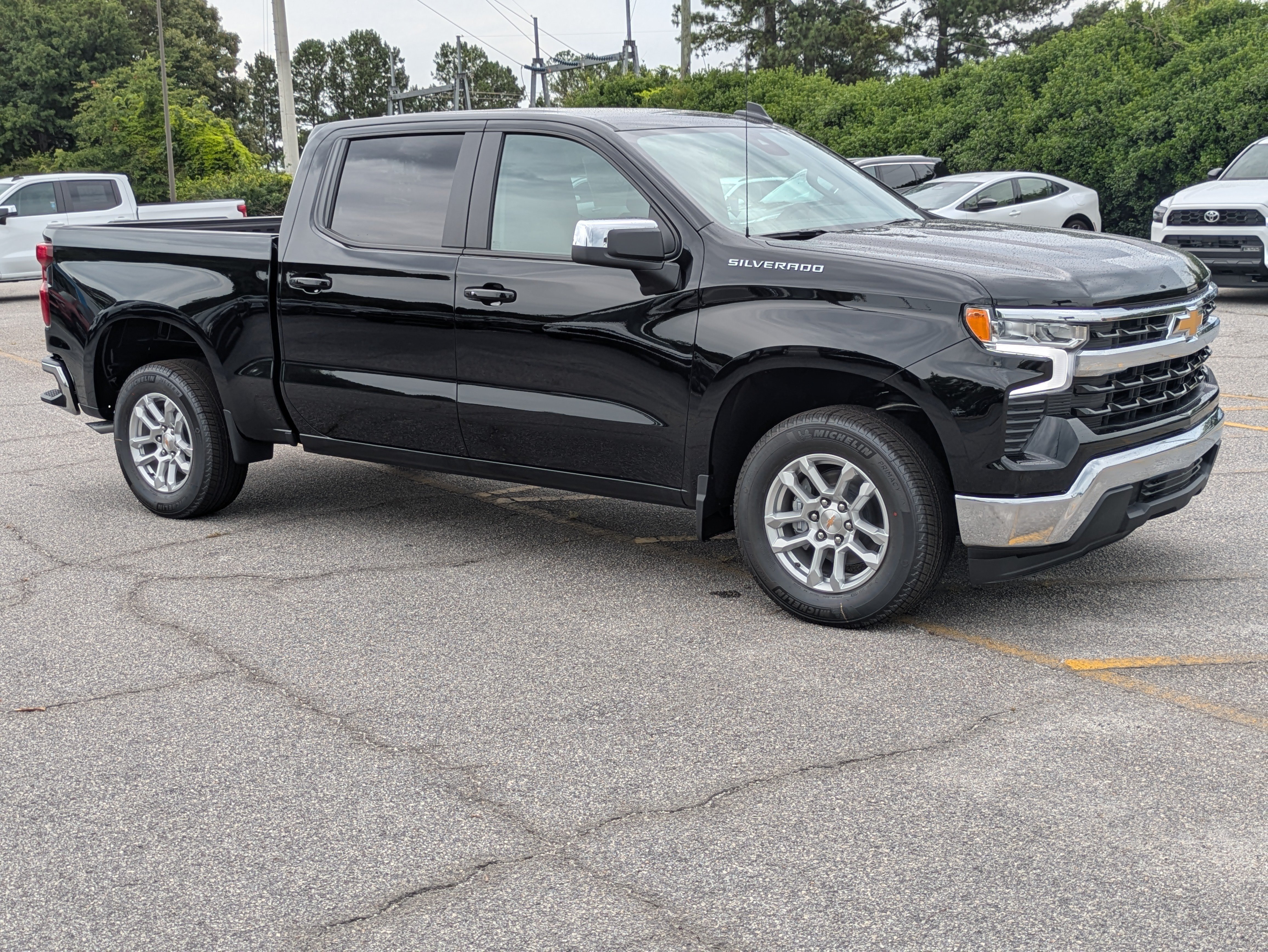 New 2026 Chevrolet Silverado 1500 LT RWD image 2