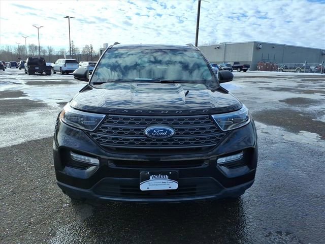Used 2021 Ford Explorer XLT w/ Equipment Group 202A image 8