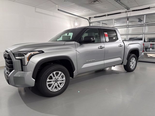 New 2026 Toyota Tundra SR5 w/ SR5 Premium Package RWD image 3