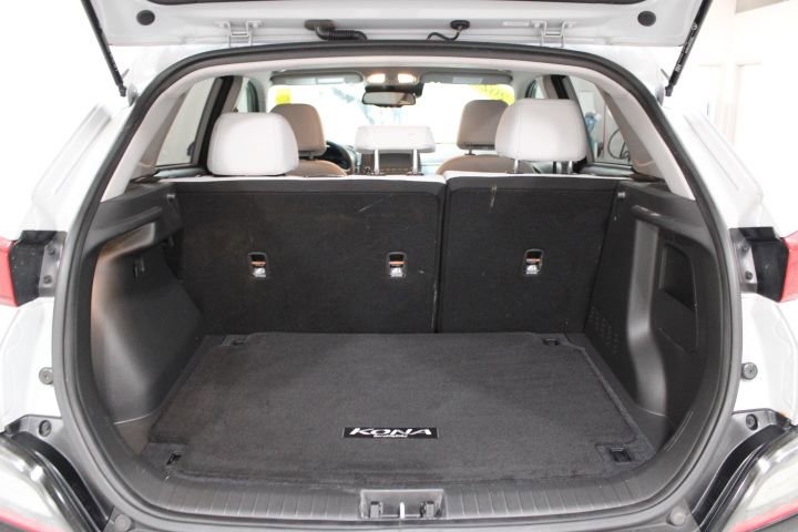 Used 2023 Hyundai Kona SEL image 13