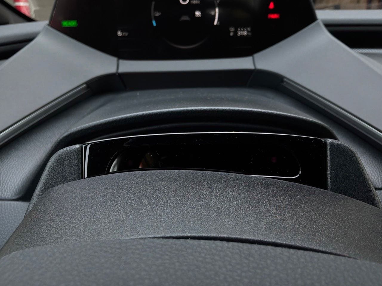 New 2026 Toyota Prius Plug-In Hybrid w/ Limited Premium Package FWD image 41