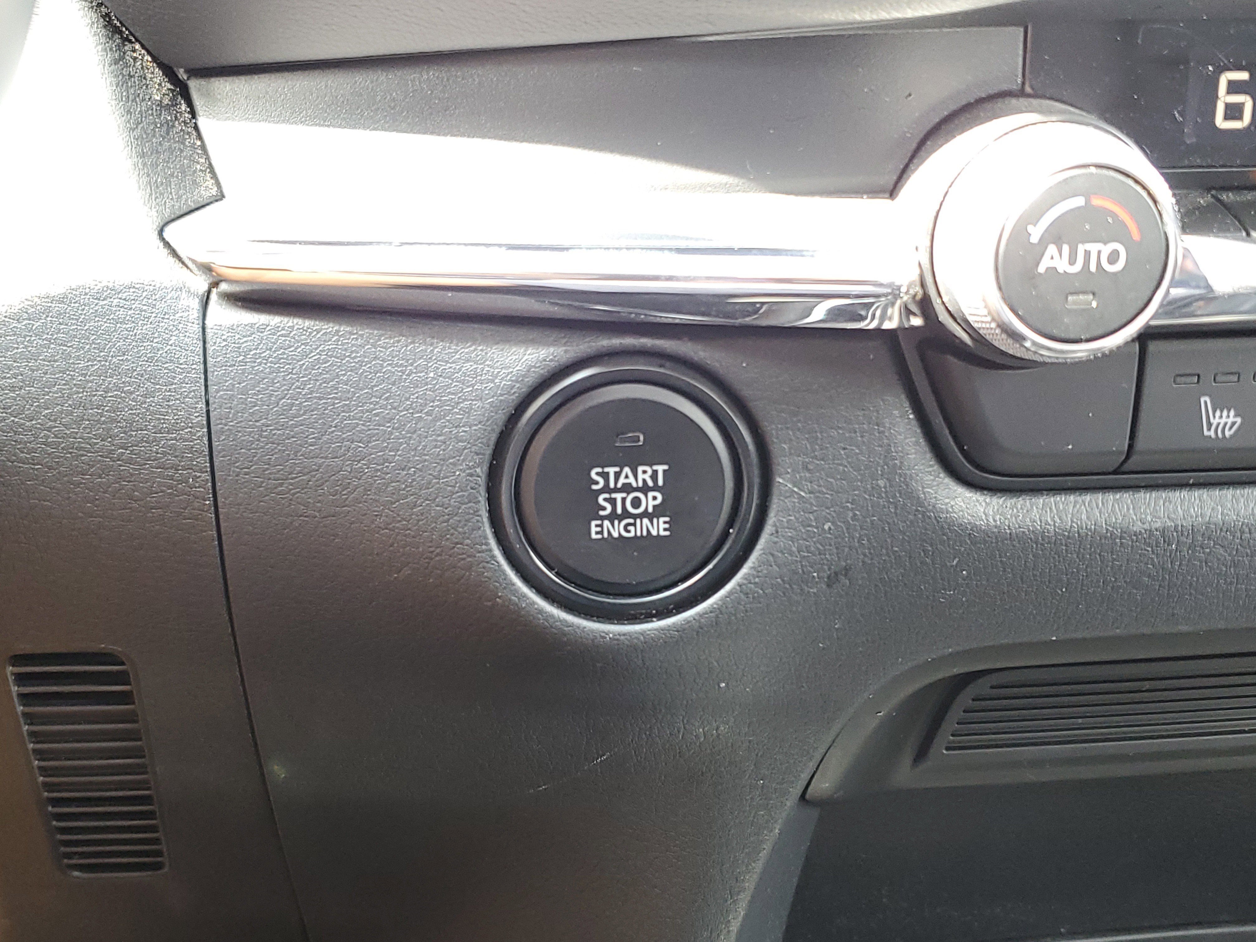 Used 2023 MAZDA CX-30 AWD 2.5 S w/ Premium Package image 26