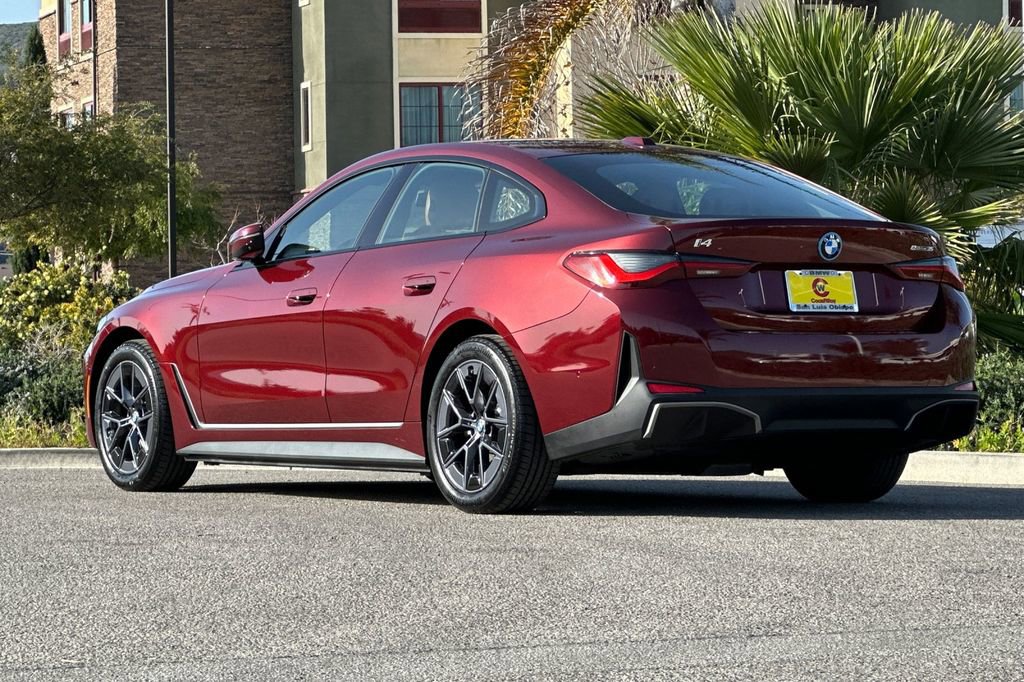 Used 2023 BMW i4 eDrive35 w/ Premium Package image 5