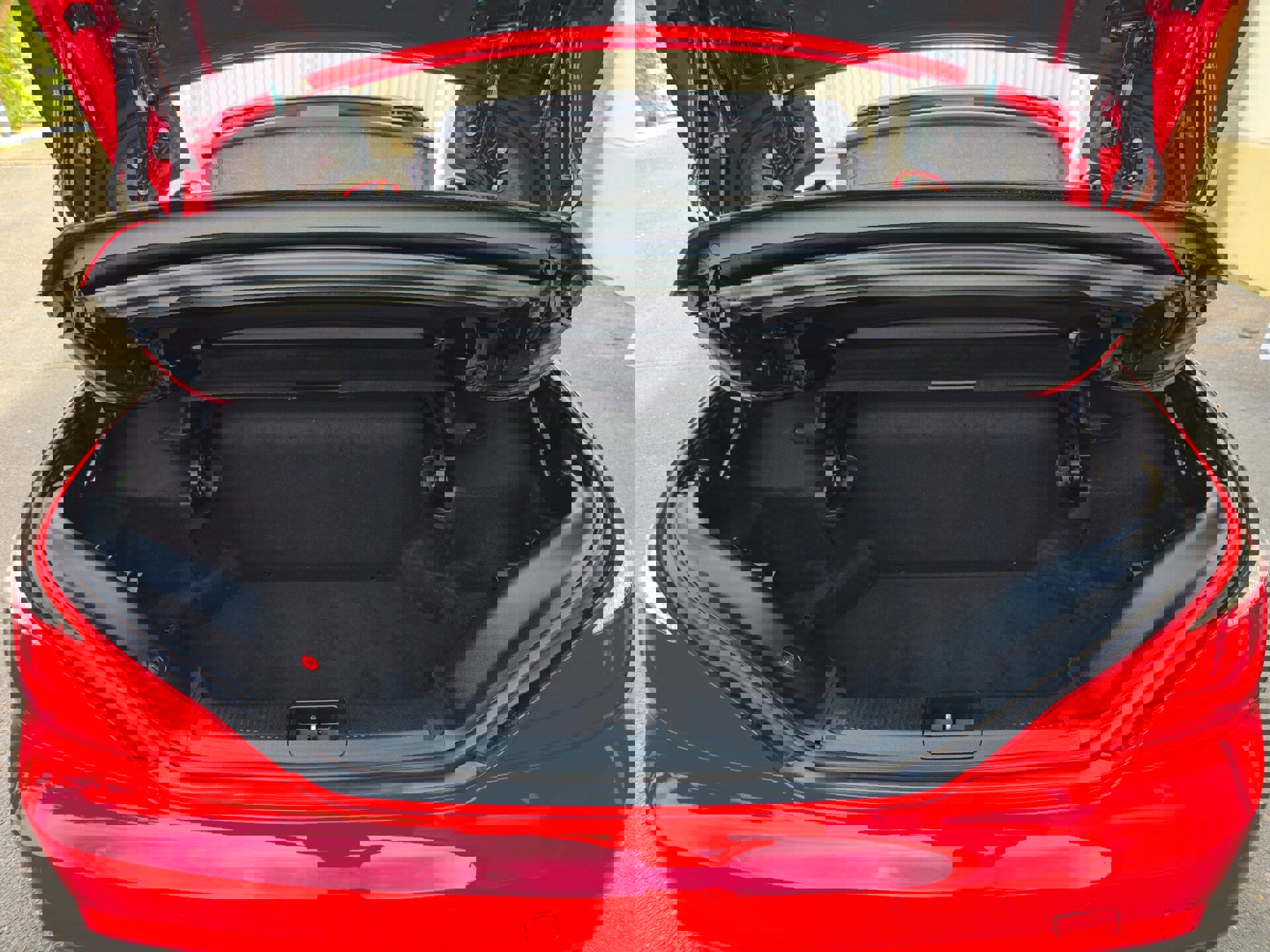 Used 2014 Mercedes-Benz SL 550 image 36