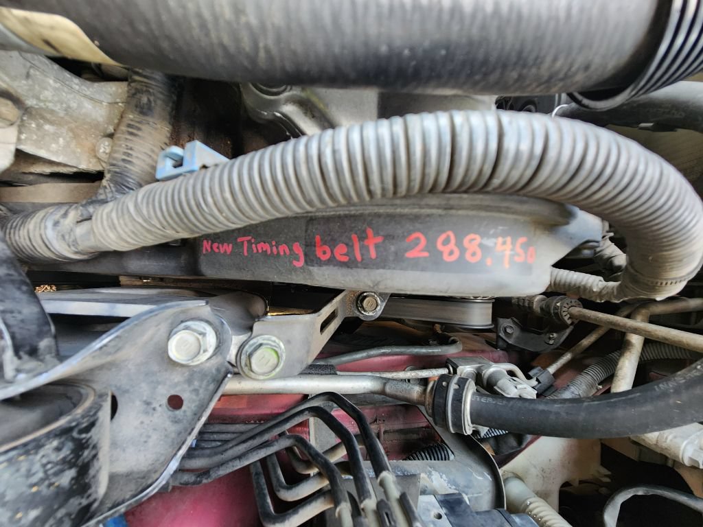 Used 2006 Toyota Highlander 2WD V6 w/ Appearance Pkg image 16
