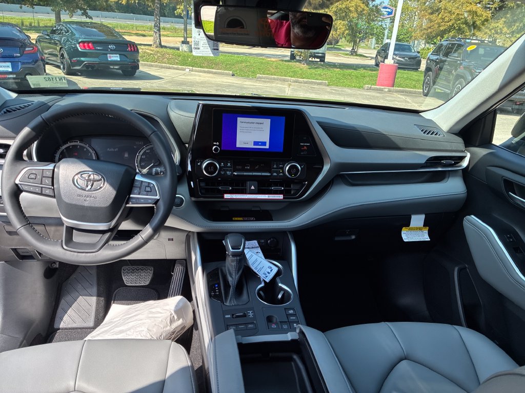 New 2026 Toyota Highlander XLE AWD/4WD image 19