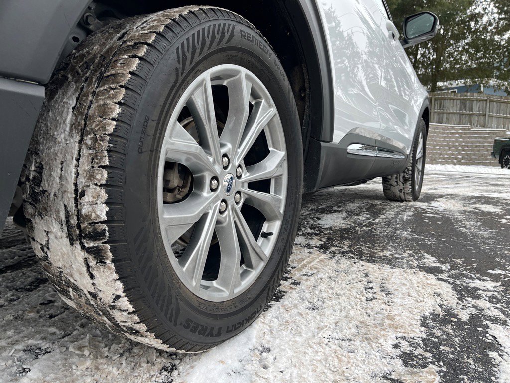 Used 2022 Ford Explorer Limited image 7