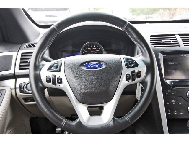 Used 2013 Ford Explorer XLT image 14