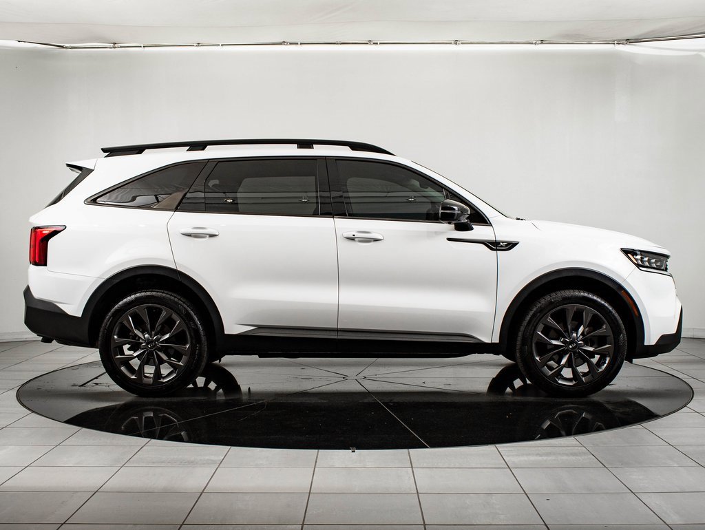 Used 2021 Kia Sorento SX Prestige image 11