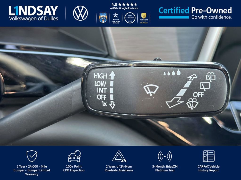 Certified 2025 Volkswagen Atlas Cross Sport SE image 23