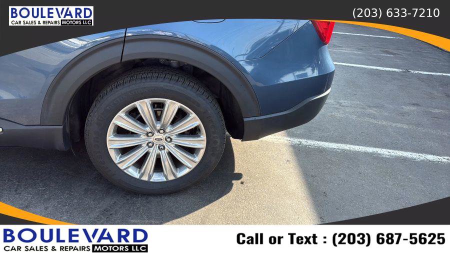 Used 2020 Ford Explorer Limited w/ Class III Trailer Tow Package image 10