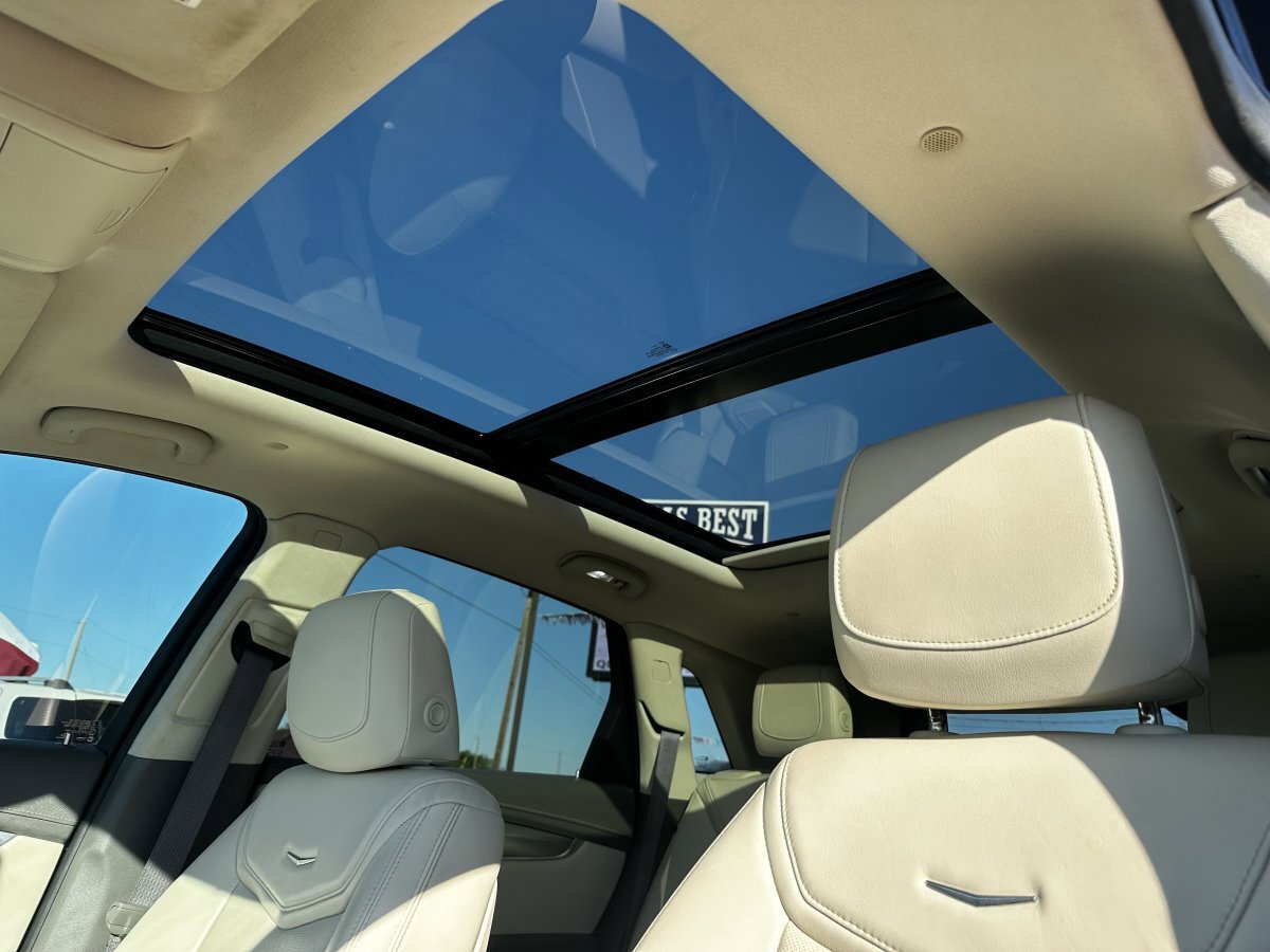 Used 2018 Cadillac XT5 Premium Luxury image 21