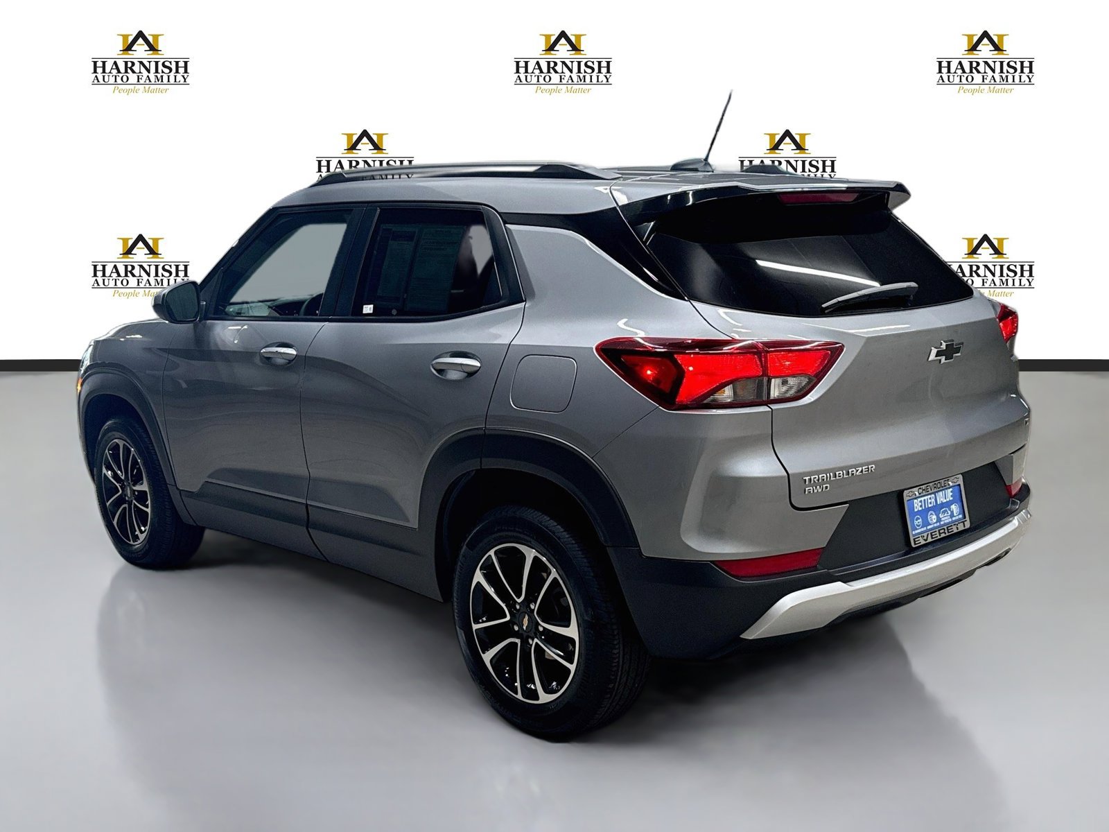 Used 2025 Chevrolet TrailBlazer LT AWD/4WD image 8