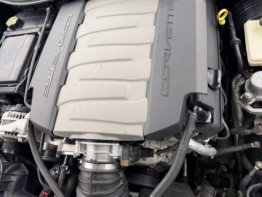 Used 2014 Chevrolet Corvette Stingray Coupe image 36