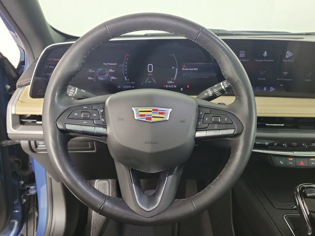 Certified 2024 Cadillac XT4 Luxury w/ Cold Weather Package FWD image 22