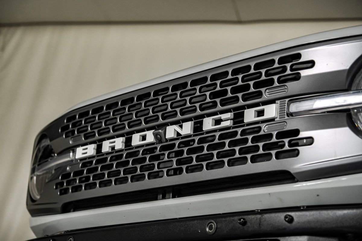 Used 2024 Ford Bronco Badlands image 63