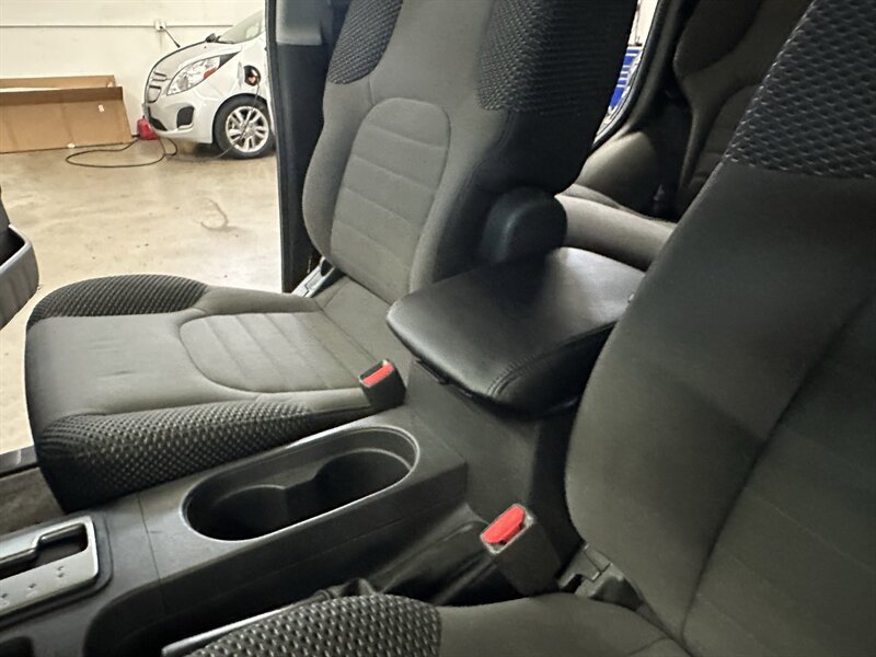 Used 2012 Nissan Xterra PRO-4X image 29