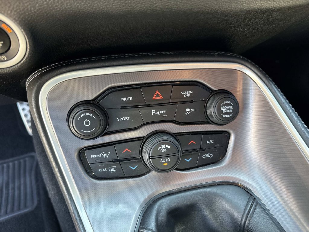 Used 2019 Dodge Challenger R/T w/ Blacktop Package RWD image 13