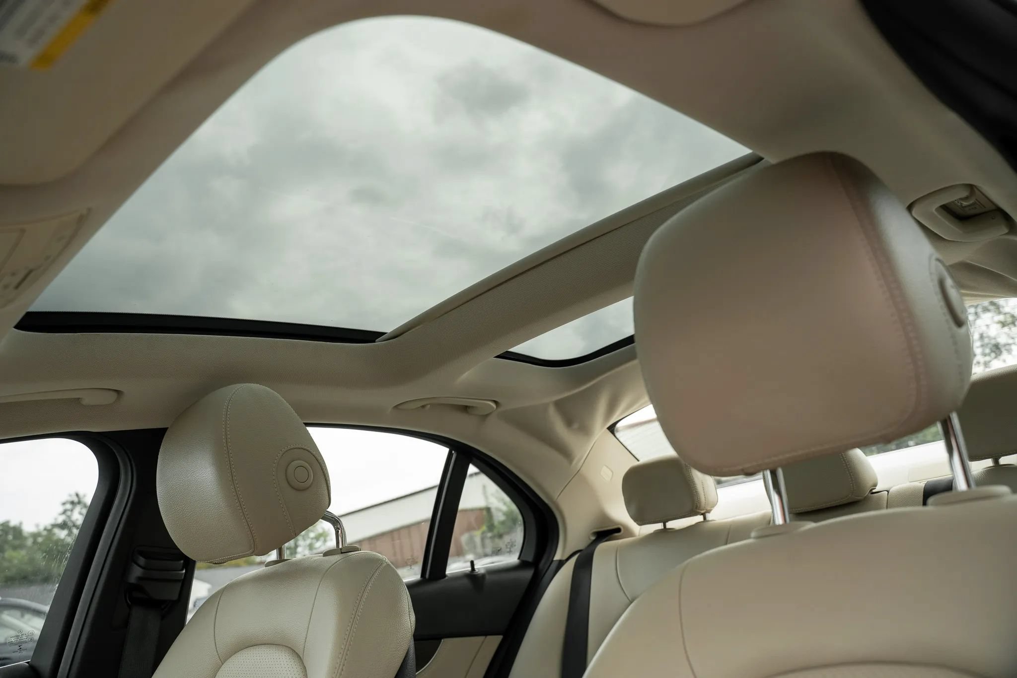 Used 2015 Mercedes-Benz C 300 4MATIC Sedan image 17