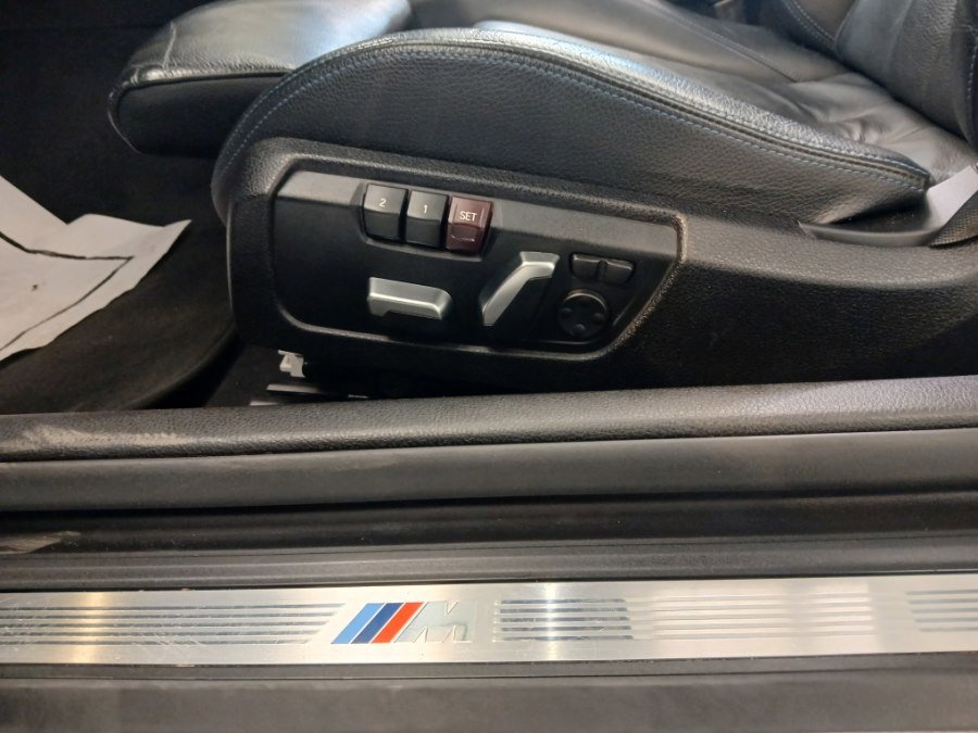 Used 2020 BMW 440i xDrive Convertible w/ M Sport Package image 18