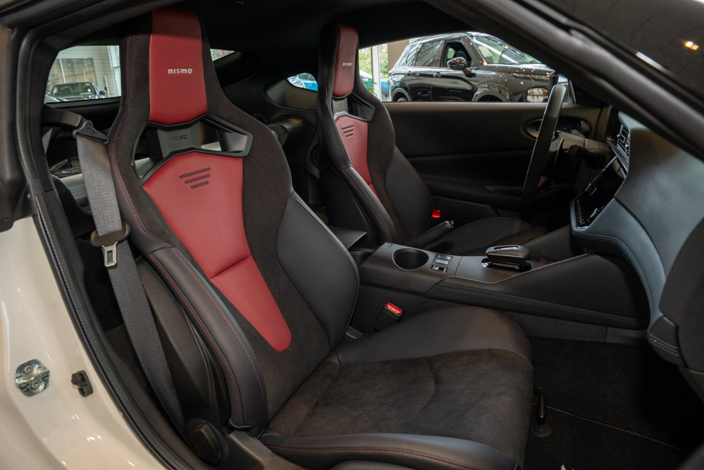 New 2026 Nissan Z NISMO RWD image 12