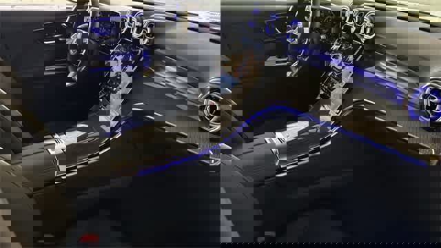 Certified 2025 Mercedes-Benz GLC 300 4MATIC image 35