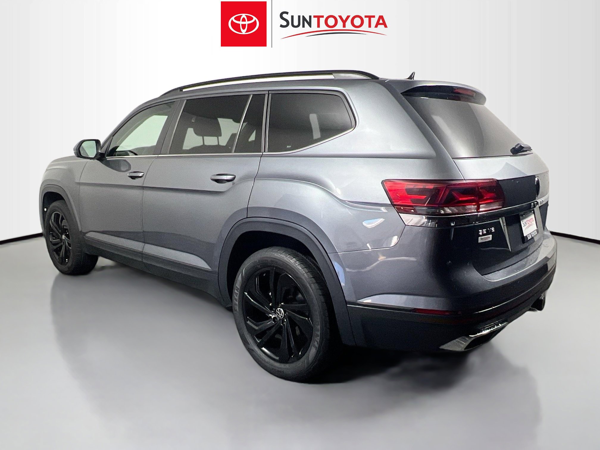 Used 2022 Volkswagen Atlas SE image 6