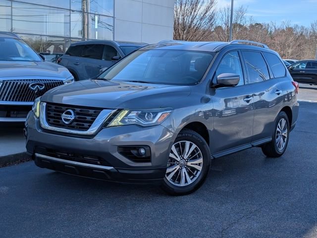 Used 2019 Nissan Pathfinder SL image 1