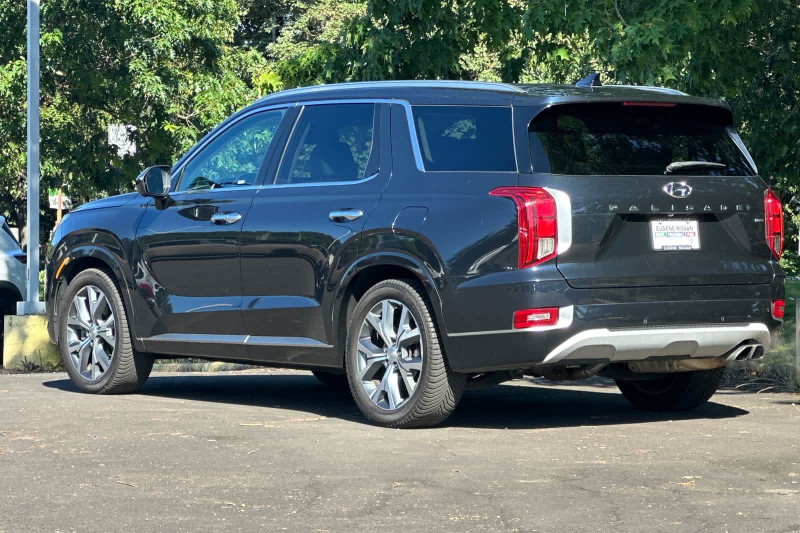 Used 2021 Hyundai Palisade Limited AWD/4WD image 6
