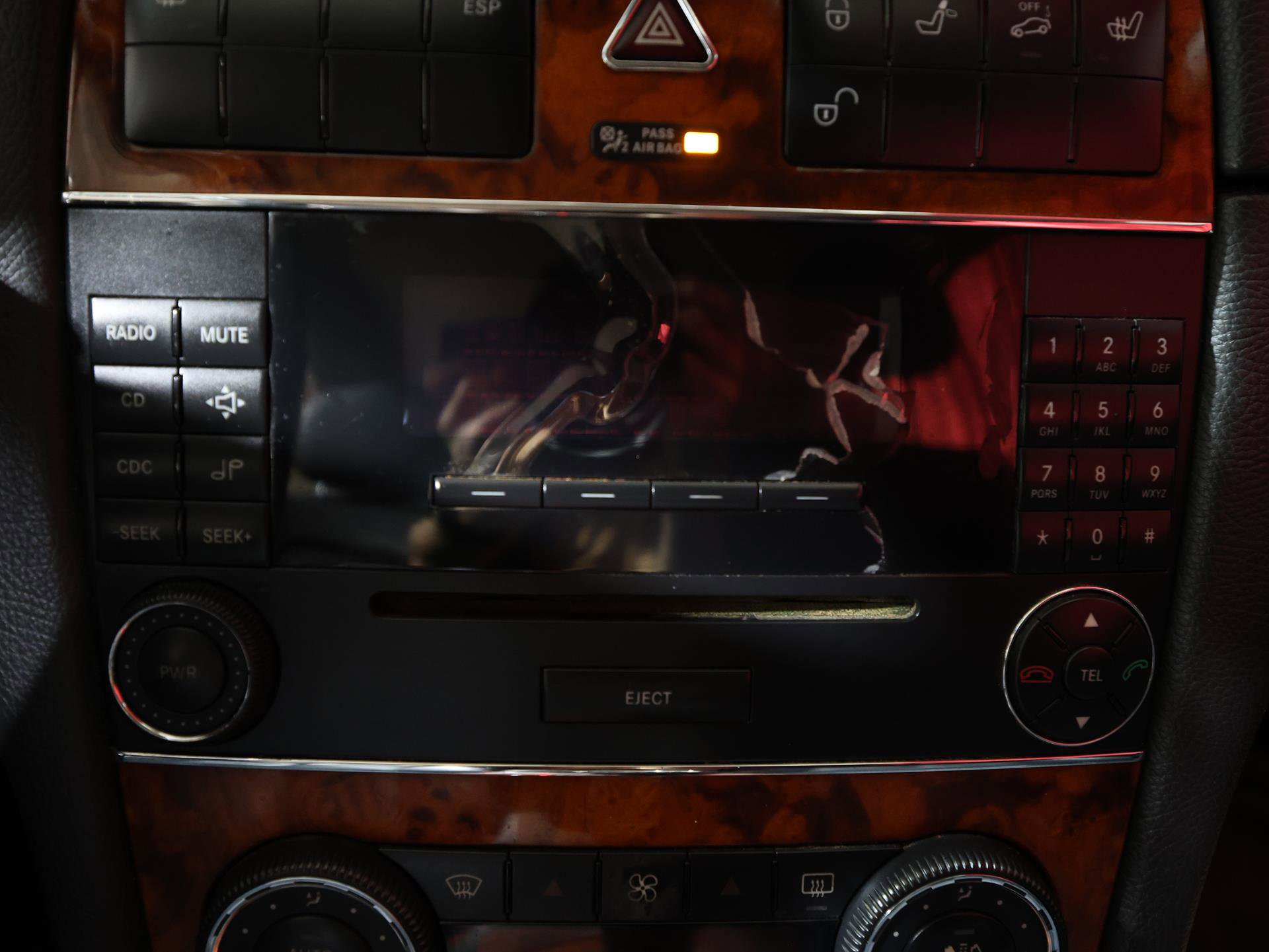 Used 2005 Mercedes-Benz CLK 500 Cabriolet image 19