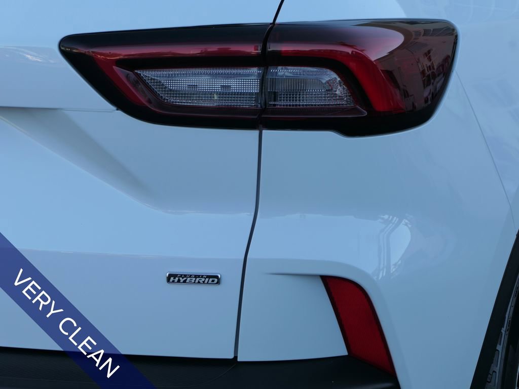 Used 2023 Ford Escape SE image 5